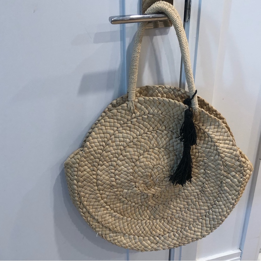 L Space Round Beach Bag